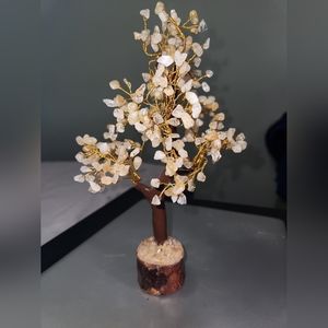 Amber colored gem stone tree